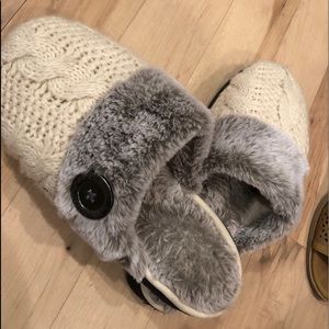 Super comfortable slippers